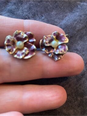 Vintage Mid Century Screw Back Earrings Delicate Floral